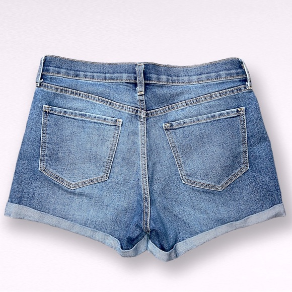 Old Navy Medium Wash Midi Shorts - Picture 3 of 5